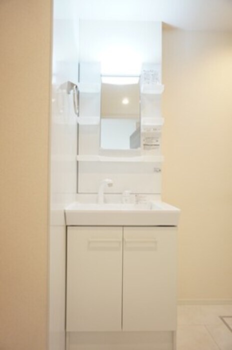物件内観写真11　(洗面)