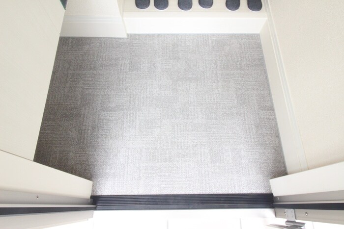 物件内観写真15　(玄関)