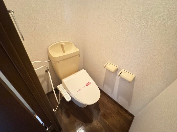 物件内観写真11　(トイレ)