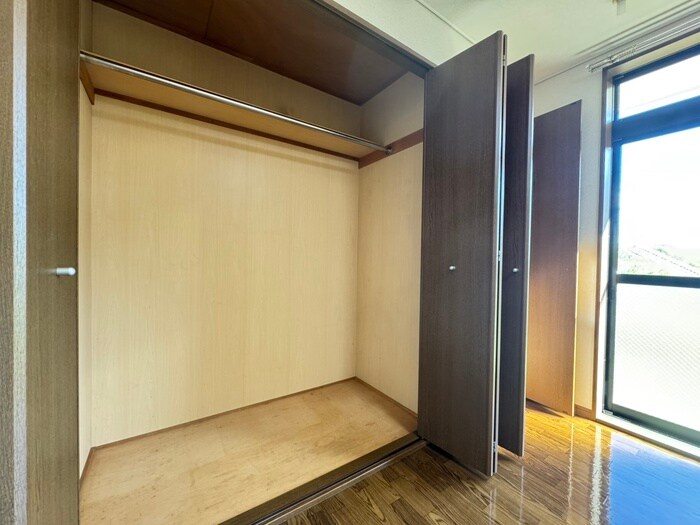 物件内観写真13　(収納)