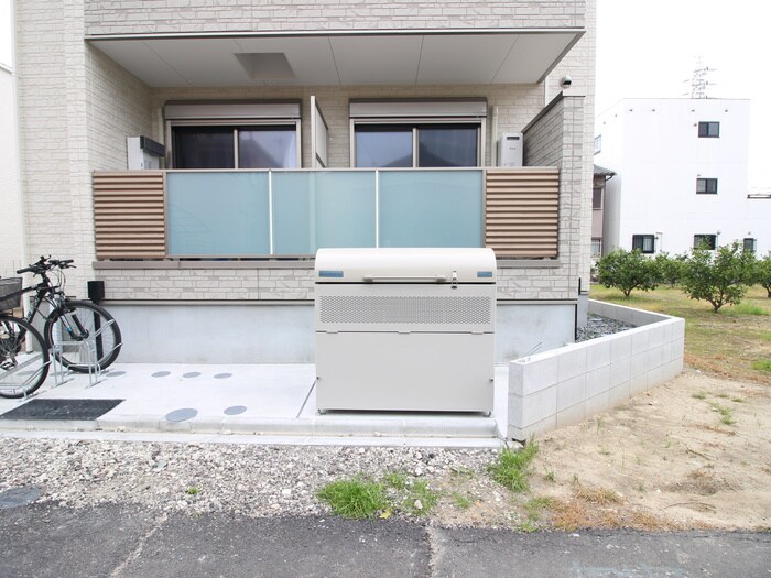 物件外観写真6　(建物設備)