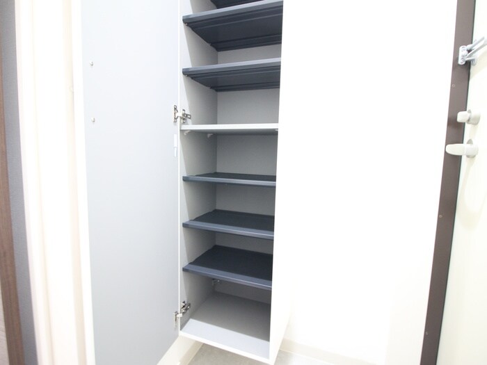 物件内観写真19　(靴箱)