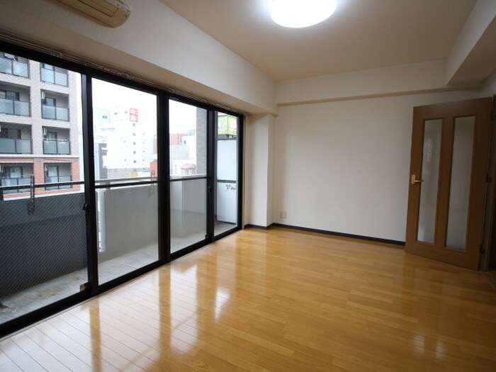 物件内観写真14　(居室)