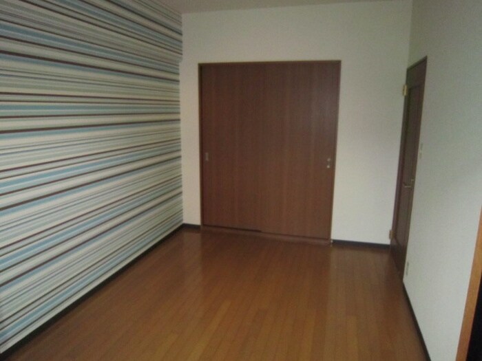 物件内観写真13　(居室)