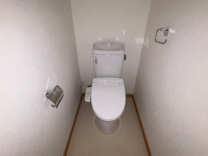 物件内観写真15　(トイレ)