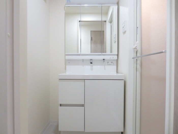 物件内観写真10　(洗面)