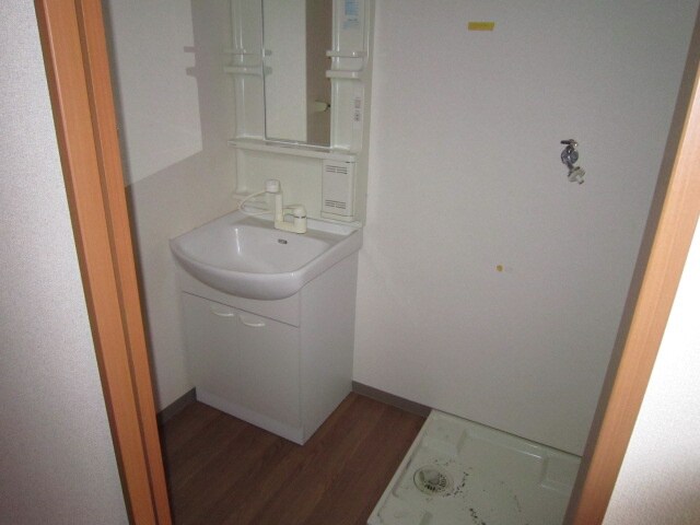 物件内観写真11　(洗面)