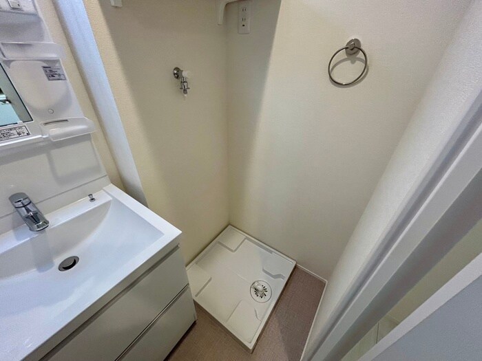 物件内観写真19　(洗濯機置場)