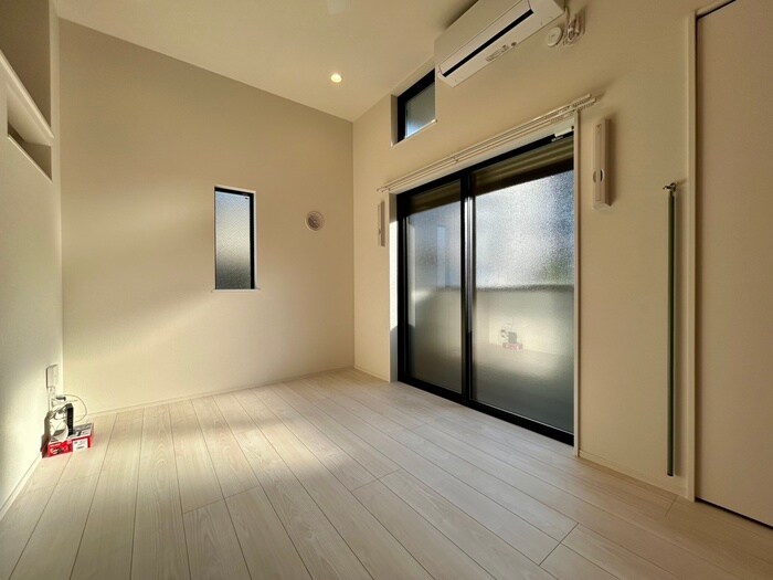 物件内観写真22　(居室)