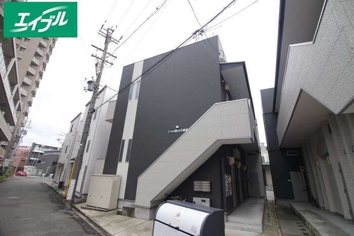 物件外観写真1　(外観写真)