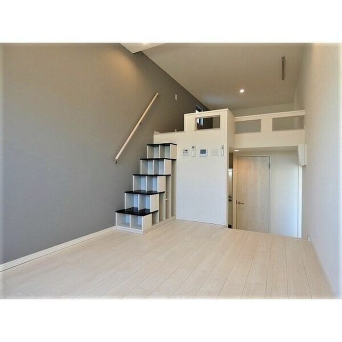 物件内観写真4　(居室)