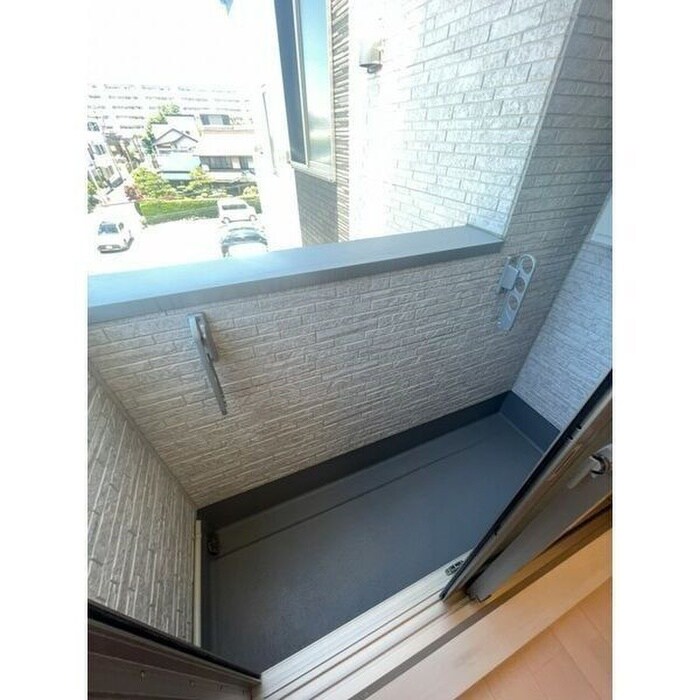 物件内観写真11　(ベランダ・バルコニー)