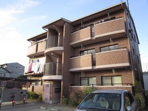 ベルハウス外観写真