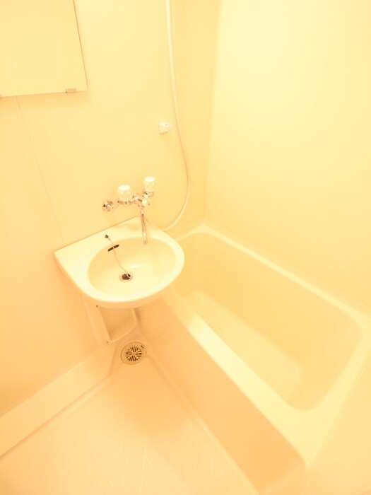 物件内観写真12　(バス／シャワールーム等)