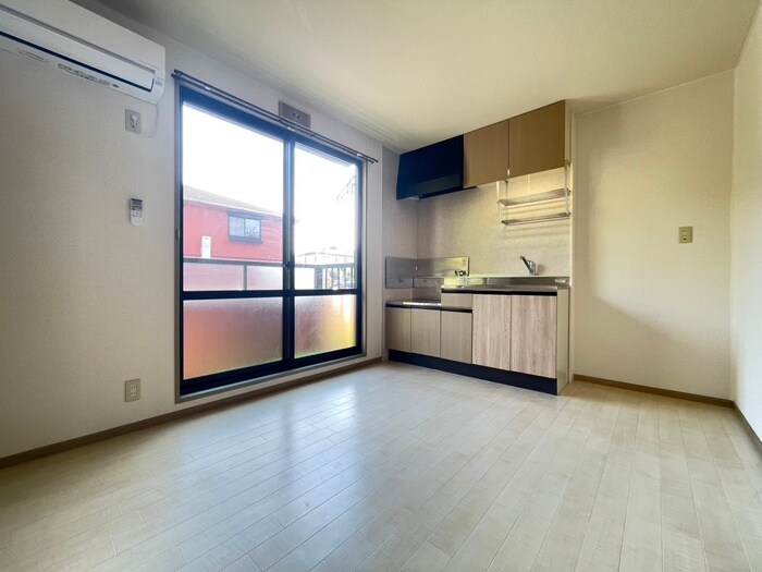 物件内観写真7　(居室)