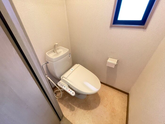 物件内観写真10　(トイレ)