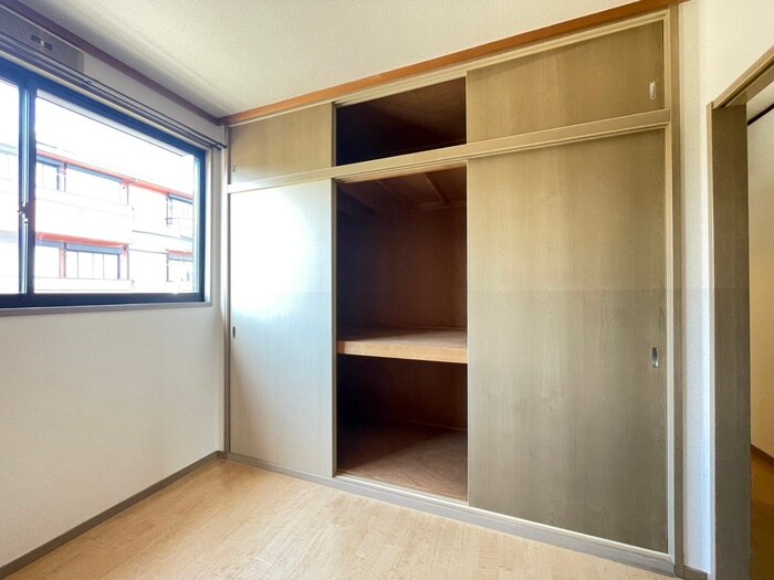 物件内観写真22　(収納)