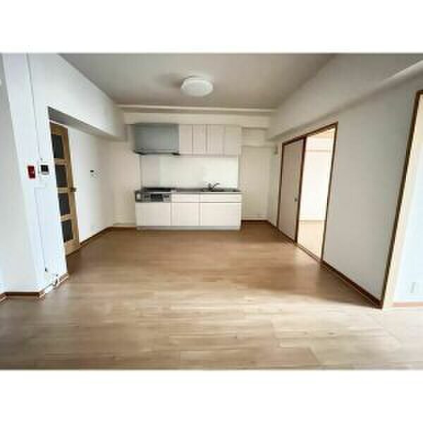 物件内観写真5　(居室)