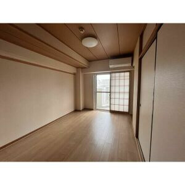 物件内観写真14　(居室)