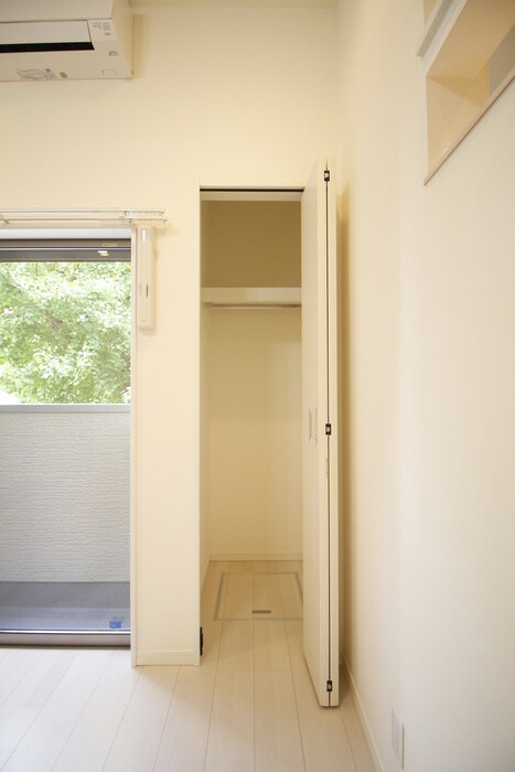 物件内観写真9　(収納)