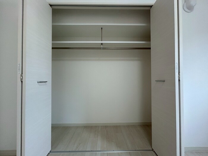 物件内観写真12　(収納)