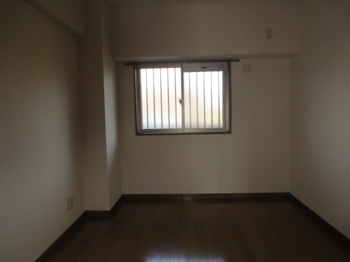 物件内観写真15　(居室)