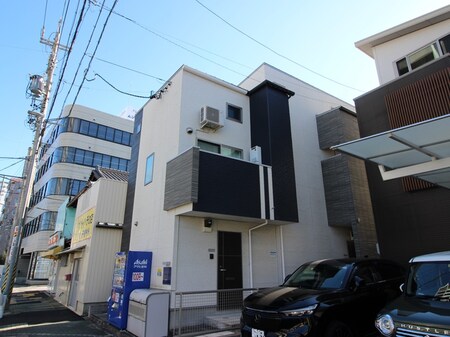 アールグレイス中島町外観写真