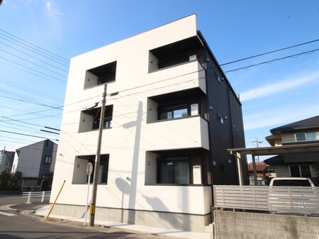 ＭＯＶＥ新守山外観写真