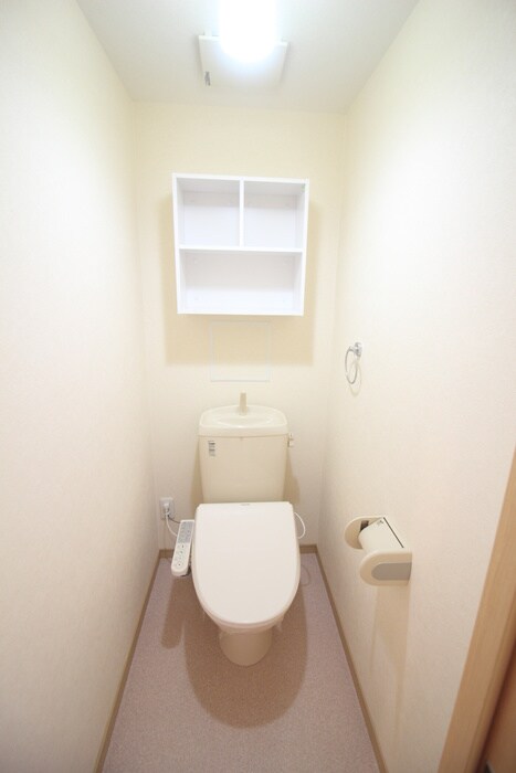 物件内観写真12　(トイレ)