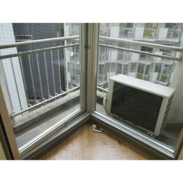 物件内観写真11　(ベランダ・バルコニー)