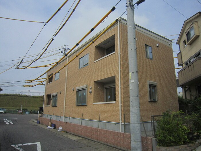 物件外観写真3　(外観写真)