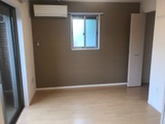 物件内観写真13　(居室)