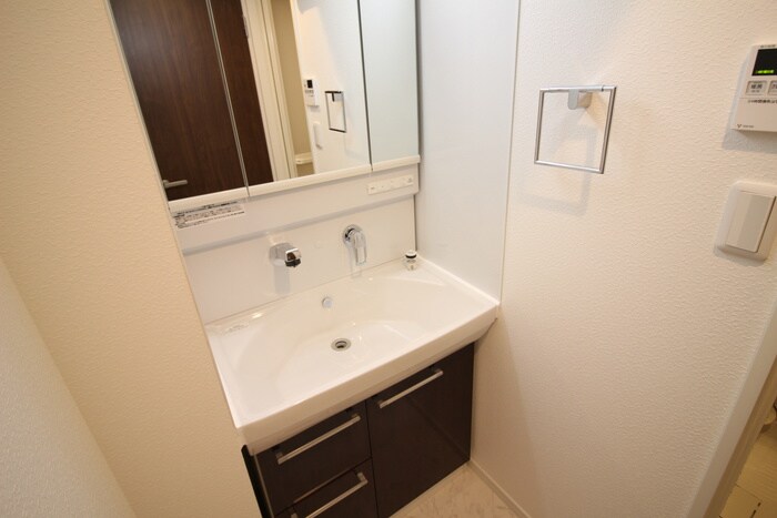 物件内観写真15　(洗面)