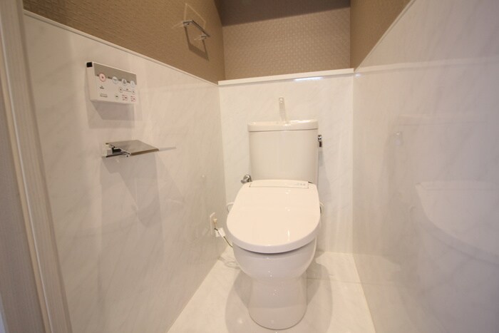 物件内観写真18　(トイレ)