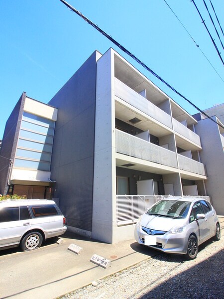 ア－バンストリ－ム（西米野町）外観写真