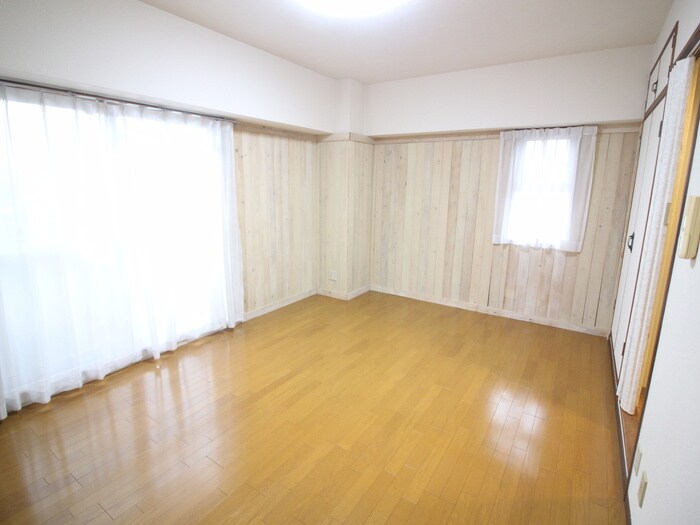 物件内観写真6　(居室)