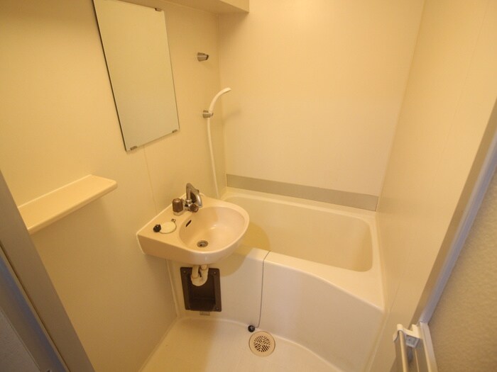 物件内観写真9　(バス／シャワールーム等)