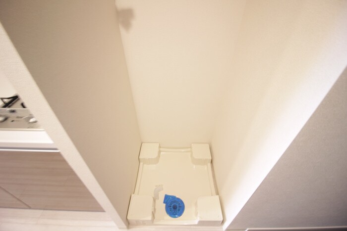 物件内観写真14　(洗濯機置場)