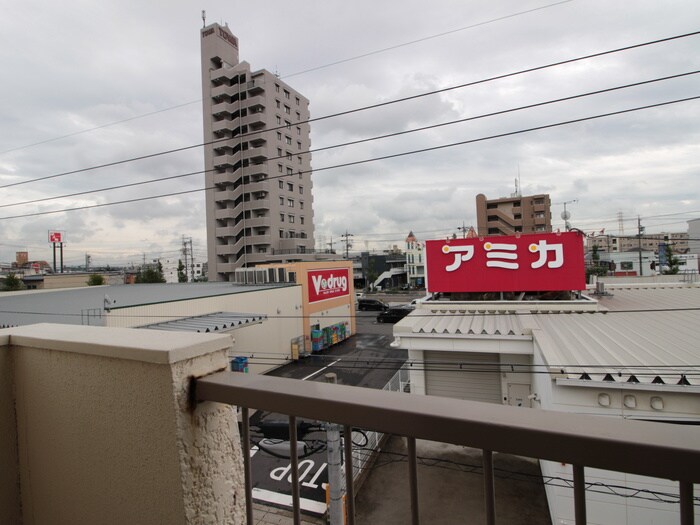 物件内観写真19　(室内からの展望)