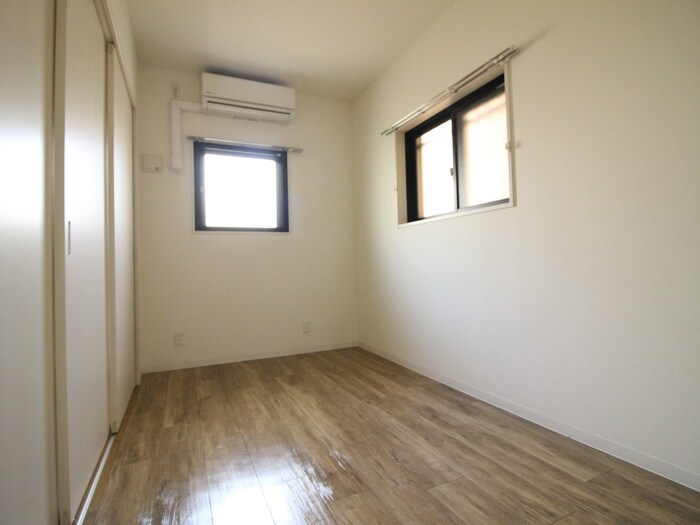 物件内観写真12　(居室)