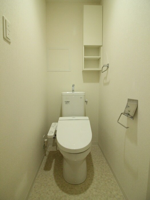 物件内観写真15　(トイレ)