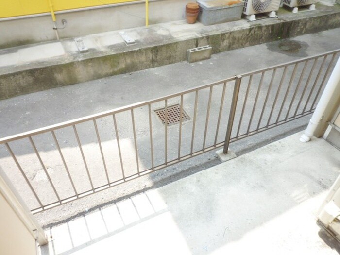 物件内観写真9　(ベランダ・バルコニー)