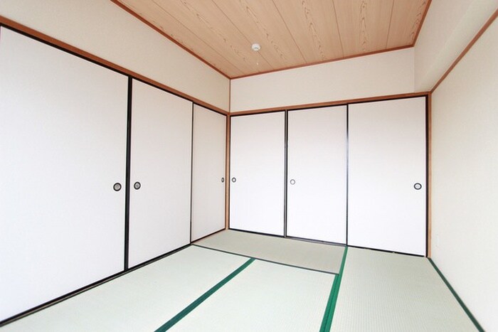 物件内観写真9　(居室)