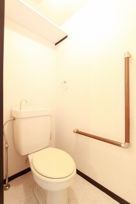 物件内観写真12　(トイレ)