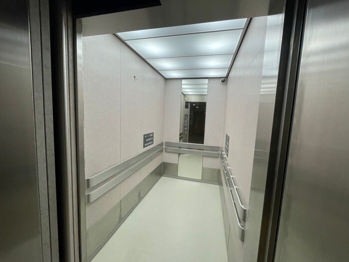 物件外観写真4　(建物設備)