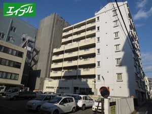 カスティロ泉外観写真