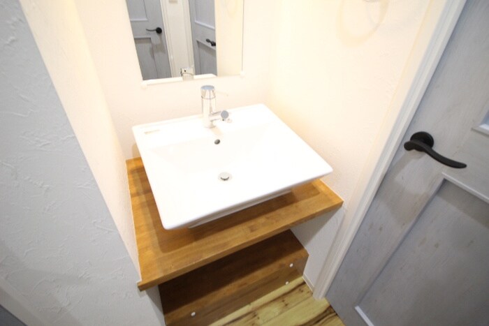 物件内観写真12　(洗面)