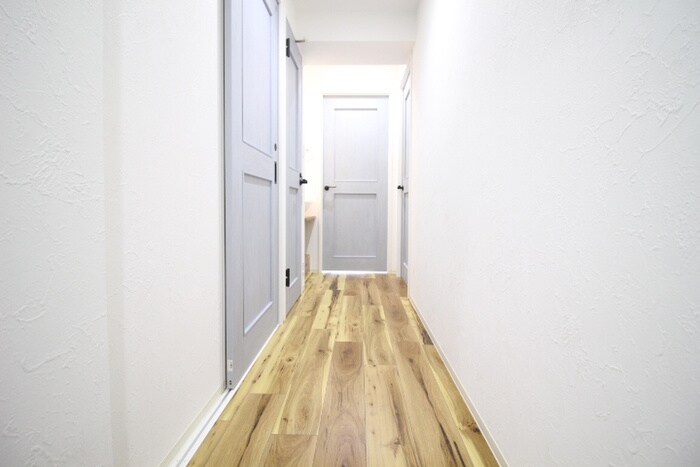 物件内観写真18　(廊下)
