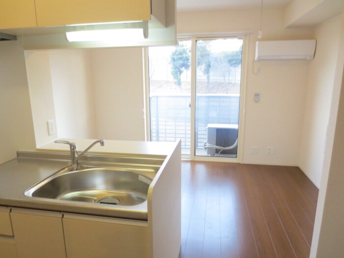 物件内観写真6　(居室)