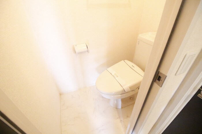 物件内観写真11　(トイレ)
